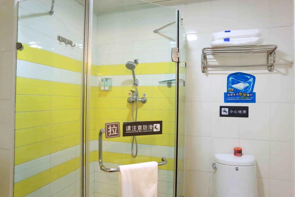 7Days Inn Dali Railway Station Quarto foto