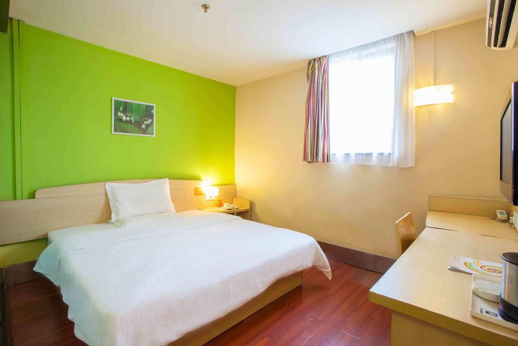 7Days Inn Dali Railway Station Quarto foto